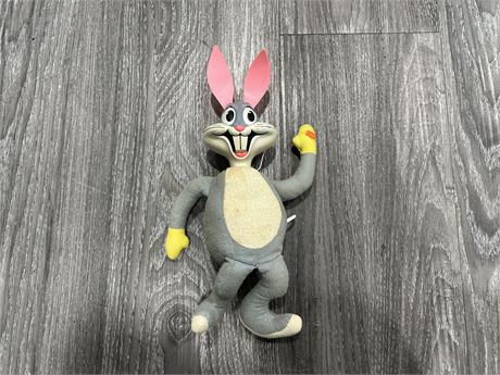 VINTAGE 1971 BUGS BUNNY DOLL BY MATTEL - WORKING SOUND BOX - 10”