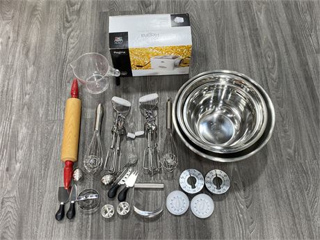 STAINLESS STEEL BOWLS (LARGEST 13.5” DIAMETER), PASTA MAKER, BEATERS ETC.
