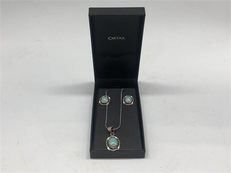 925 MEXICO SILVER/TURQUOISE NECKLACE & EARRING SET