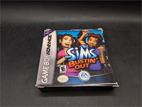 SIMS BUSTIN OUT - VERY GOOD CONDITION - GBA