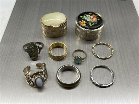 LOT OF VINTAGE RINGS - SOME STERLING & VINTAGE PILL BOXES