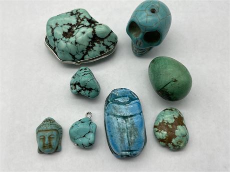 10 PIECES OF TURQUOISE/FAUX TURQUOISE CARVINGS