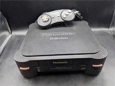 RARE - PANASONIC R.E.A.L. 3DO CONSOLE - EXCELLENT CONDITION - TESTED & WORKING