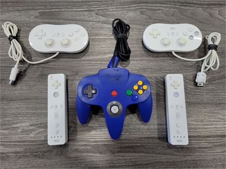 2 WII CONTROLLERS, 2 WII REMOTES & N64 CONTROLLER