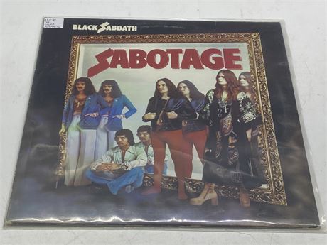 BLACK SABBATH - SABOTAGE - VG+ (slightly scratched)