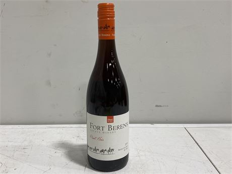 SEALED FORT BERENS ESTATE WINERY PINOT NOIR 2018 BC VQA RED WINE