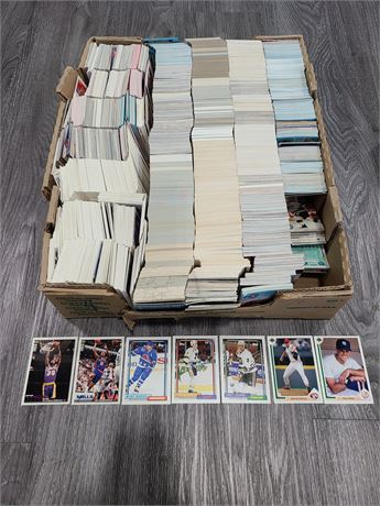 BOX OF SPORTS CARDS (Mostly NHL)