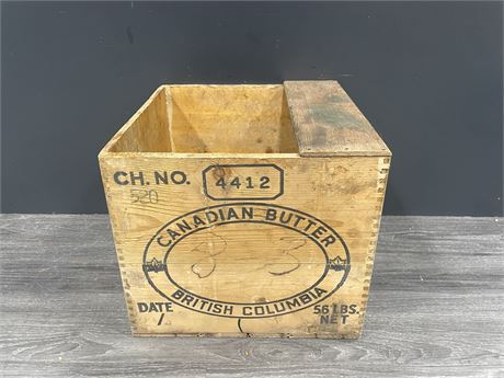VINTAGE CANADIAN BUTTER BOX DOVETAILED - 13”x13”x12”