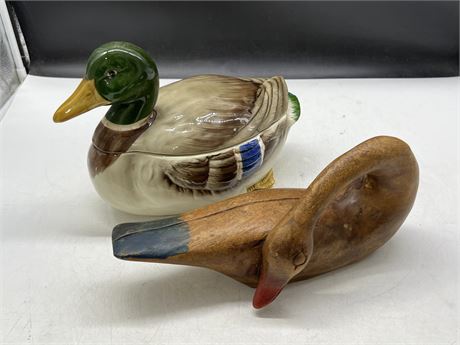 2 VINTAGE BIRD DECORATIONS - 1 WOOD, OTHER HAS LID (12” long)