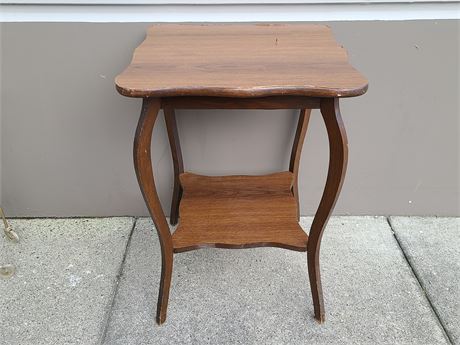 MCM TABLE 22"DM - 30"HEIGHT
