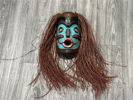 REPRODUCTION FIRST NATIONS MASK