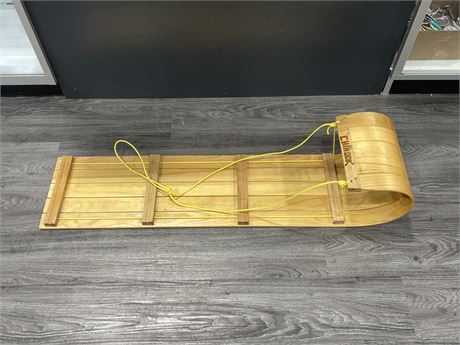 CHINOOK WOOD SLEIGH - MADE IN CANADA 45” LONG