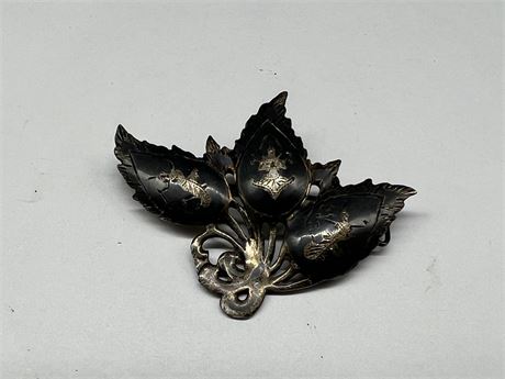 SIAM STERLING SILVER VINTAGE BROOCHE