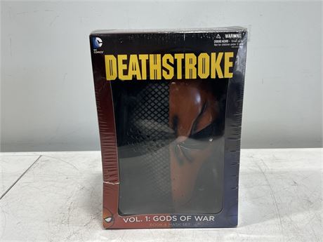 SEALED DEATHSTROKE VOL 1: GODS OF WAR W/MASK