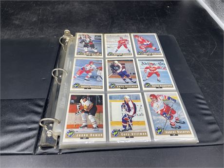 92’ CLASSIC DRAFT COMPLETE SET IN BINDER