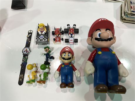 ASSORTED MARIO/OTHERS TOYS