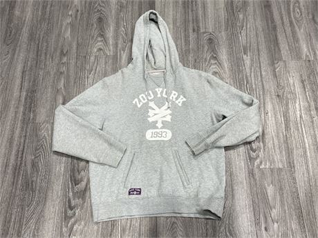 GREY ZOO YORK HOODIE SIZE LARGE - GOOD CONDITION