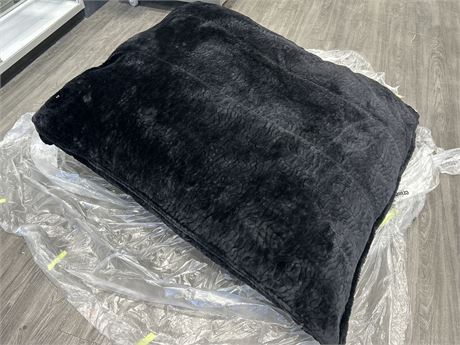 HUGE PILLOWSAC MADE BY LOVESAC CHAIR/BED - 54” X 64”