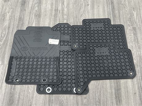 TOYOTA TACOMA FRONT & REAR FLOOR MATS - AS NEW
