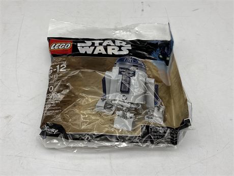 SEALED LEGO STAR WARS R2D2 EXCLUSIVE MINI FIGURE (30611)