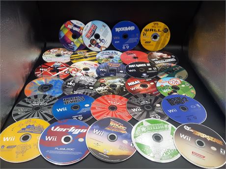 COLLECTION OF NINTENDO WII GAMES - DISC ONLY