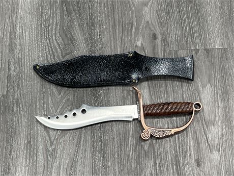 NEW COPPER TONED HANDLED KNIFE / DAGGER W/ SHEATH - 8.5” BLADE