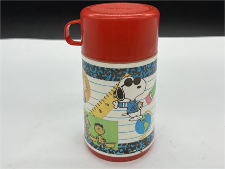 VINTAGE SNOOPY THERMOS MADE BY ALADDIN (7” tall)