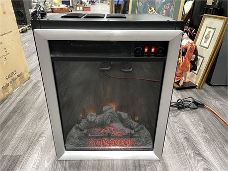 TWIN STAR 120V ELECTRIC FIRE PLACE / HEATER - WORKING - 23”x16”x11”
