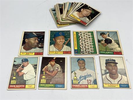 (40) 1961 TOPPS MLB CARDS