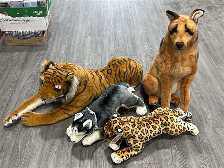 4 LARGE STUFFED ANIMALS - TIGER IS 4FT LONG