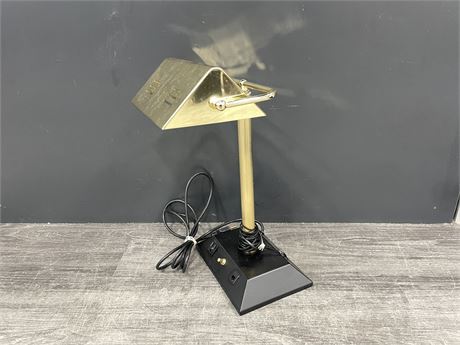 BRASS BANKERS LAMP - 17” TALL NO BULB