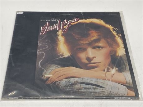 DAVID BOWIE - YOUNG AMERICANS CLEAN COPY - VG+