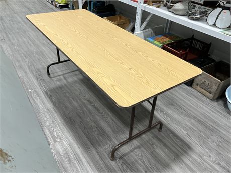 HEAVY FOLD UP TABLE (6ft long)