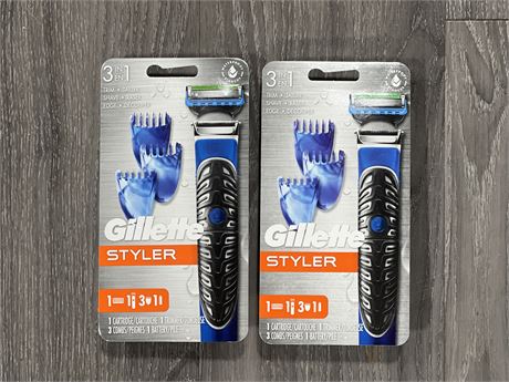 2 NEW GILLETTE 3 IN 1 STYLERS