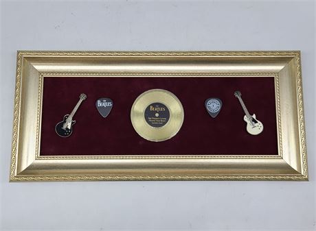 THE BEATLES/SGT PEPPER FRAMED MINI GOLD DISC AND GUITAR PICK DISPLAY