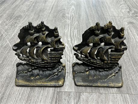 2 CAST IRON SHIP BOOKENDS (5” tall)