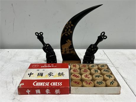 3 HORN DECORATIONS & CHINESE CHESS