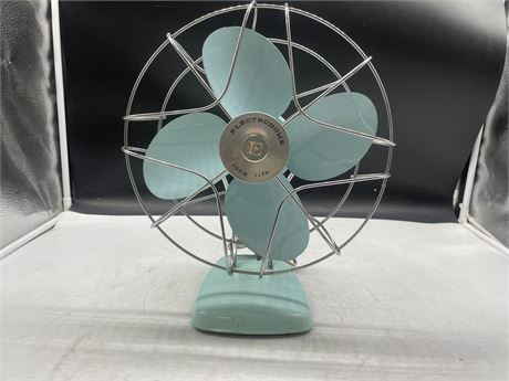MCM TEAL BLUE ELECTROHOME TABLE FAN