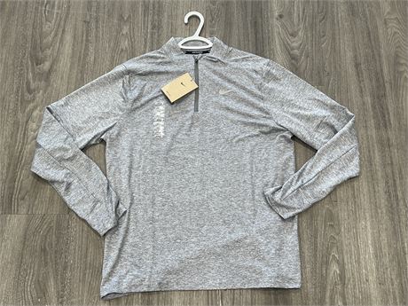 NEW W/ TAGS NIKE RUNNING ZIP UP TOP - SIZE L