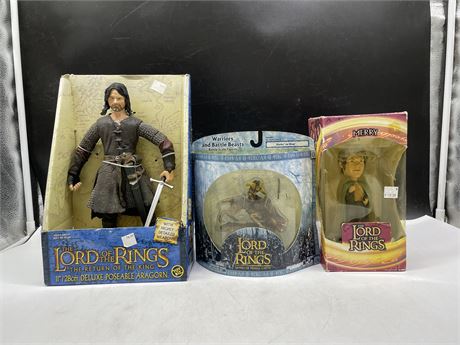 3 VINTAGE SEALED LORD OF THE RINGS FIGURES