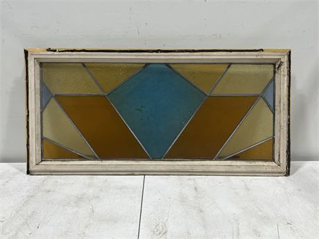 VINTAGE STAINED GLASS WINDOW (43”x20.5”)