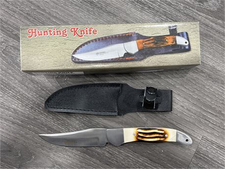 NEW STAINLESS STEEL HUNTING KNIFE W/SHEATH (9.5” long)