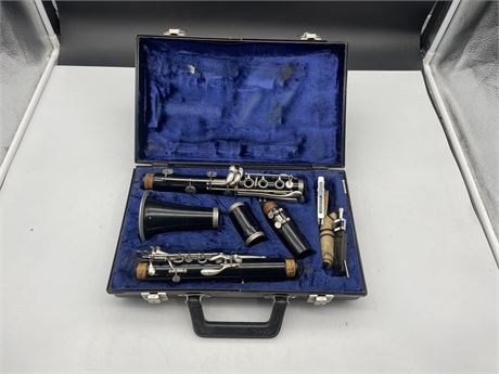 VINTAGE CLARINET IN CASE MADE IN WEST GERMANY - #233589