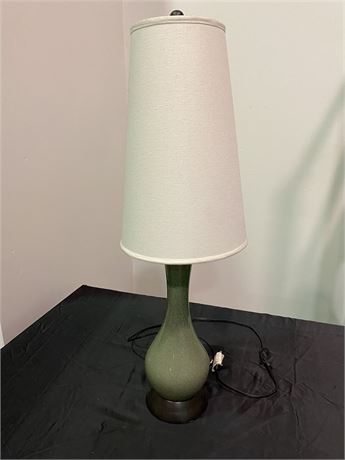 DECORATIVE LAMP (3ft tall)