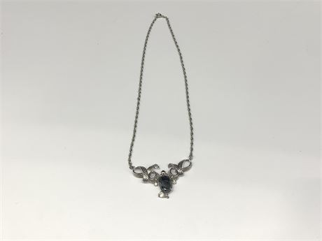VINTAGE STERLING SILVER W/HEMATITE STONE NECKLACE BY AMLEE