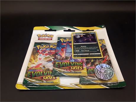 SEALED - POKEMON EVOLVING SKIES TRIPLE PACK COLLECTION