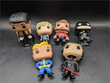 COLLECTION OF FUNKO POP FIGURES - VERY GOOD CONDITION
