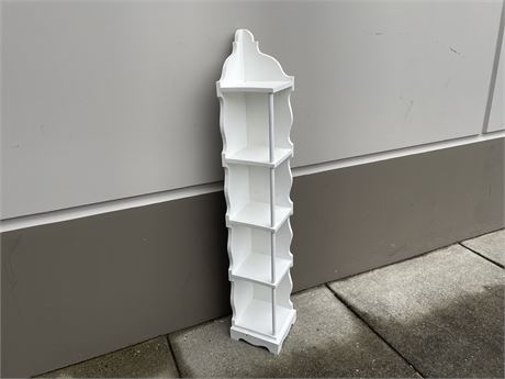 WOOD PAINTED WHITE CORNER 5 TIER STAND - 5’ TALL