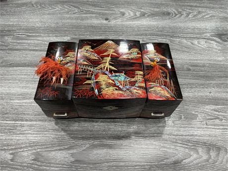 FOREIGN WOOD MUSICAL JEWELRY BOX