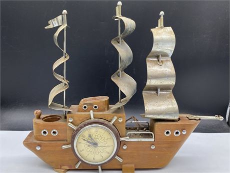 VINTAGE 1960 WORKING BOAT CLOCK (16” TALL)